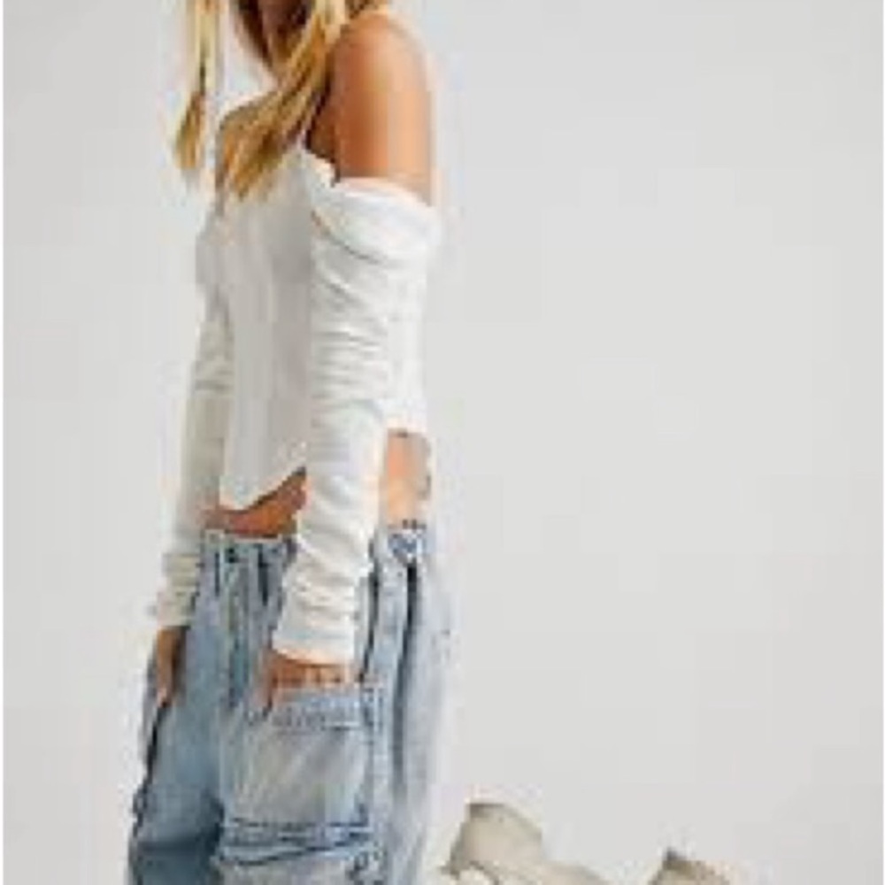 Free People We The Free Hazel Pull-On Drop-Waist Jeans Size XS Perfected Blue - Picture 3 of 13